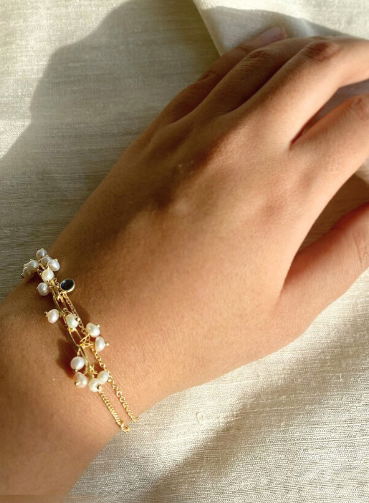 Bianca-Bracelet-Pearl-A.png