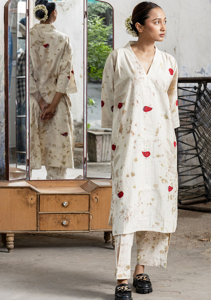 Bulbul-Kurta-A_c260888f-d7c1-41a6-9ed4-bafdc87b1f63.png