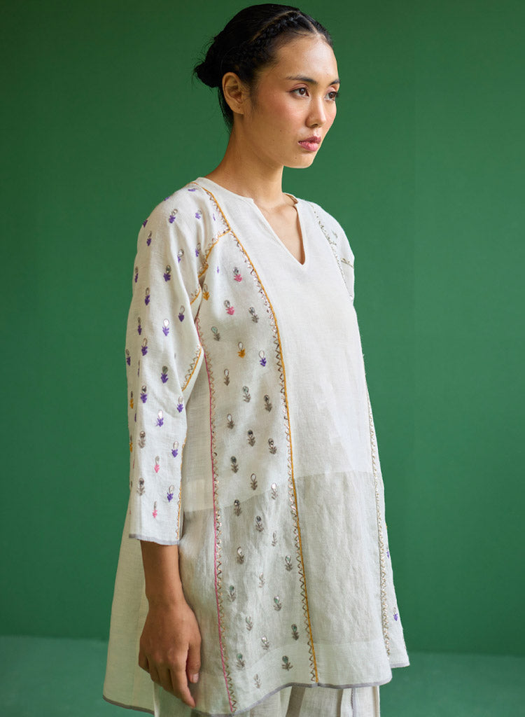 Ennya-Metallic-Kurta-Ivory-F.jpg