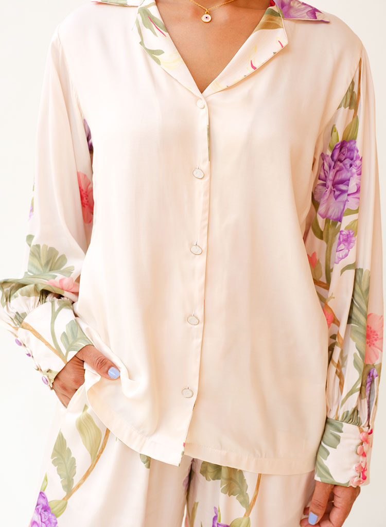 Ivory-Floral-Dream-Pajama-Set-D.jpg