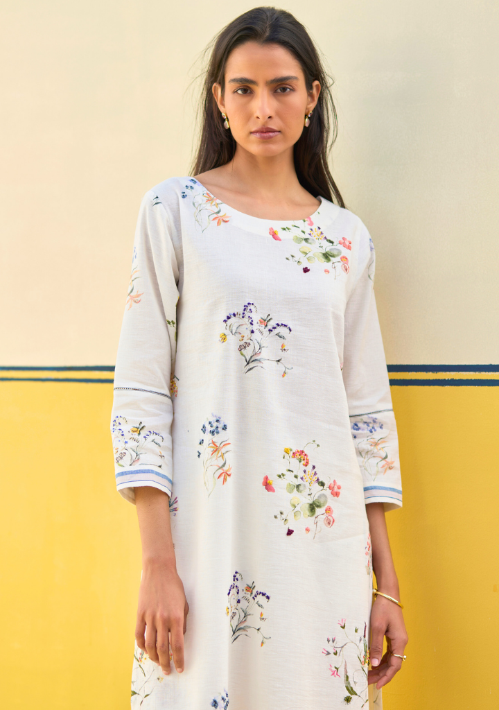 Kera-Floral-Kurta-Ivory-D_921afa99-9b49-432a-aa55-402d8ce756cc.png