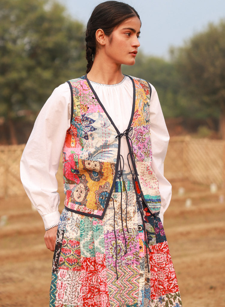 Mila-Patchwork-Jacket-B_23683d51-cf44-4b96-a4e8-ed00c23c8bb9.jpg