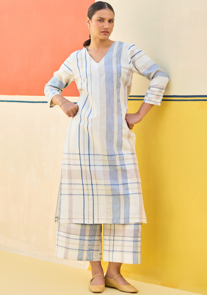 Misa-Check-Linen-Kurta-Ivory-A_823c8492-5475-44be-a5d0-71e1941e5aae.png