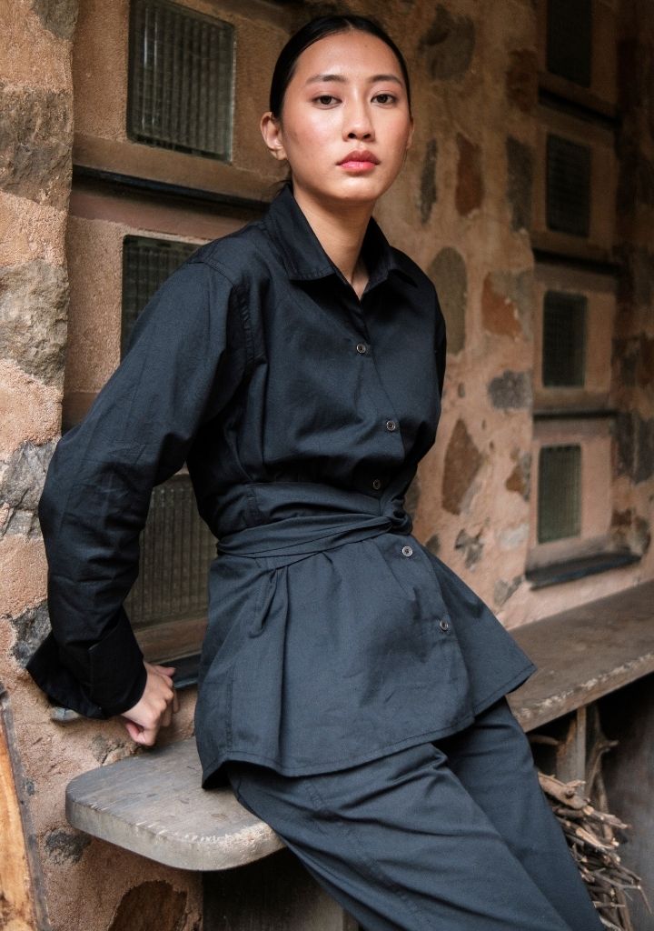 Nara-Front-Knot-Shirt-Black-D_8f549006-ac01-4cc7-9b7c-190da12a0037.jpg