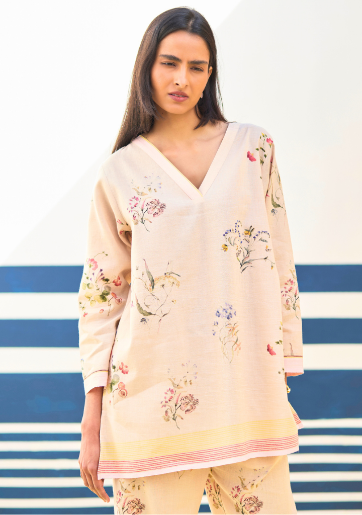 Raha-Floral-Kurta-Sand-F_c4f3d2a0-22ae-47ba-af09-e9a2aa0dec2b.png