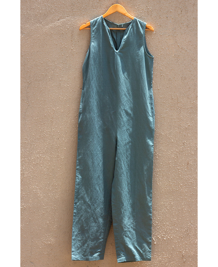 Relaxed-Fit-Jumpsuit-D.jpg